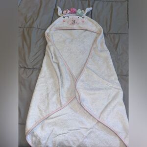 Hudson baby llama hooded towel